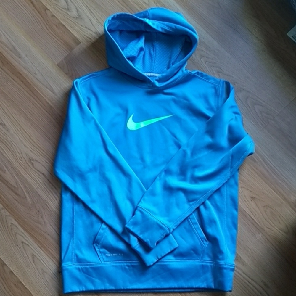 FLASH SALE!💥Nike Therma Fit Hoodie